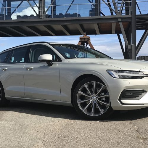Test: Volvo V60 D4 Momentum