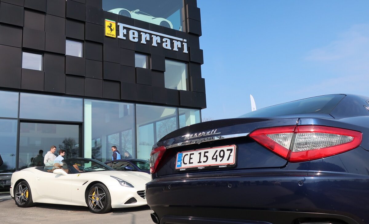 Årets første Cars’n’coffee hos Formula