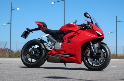 MC test: Ducati Panigale V2