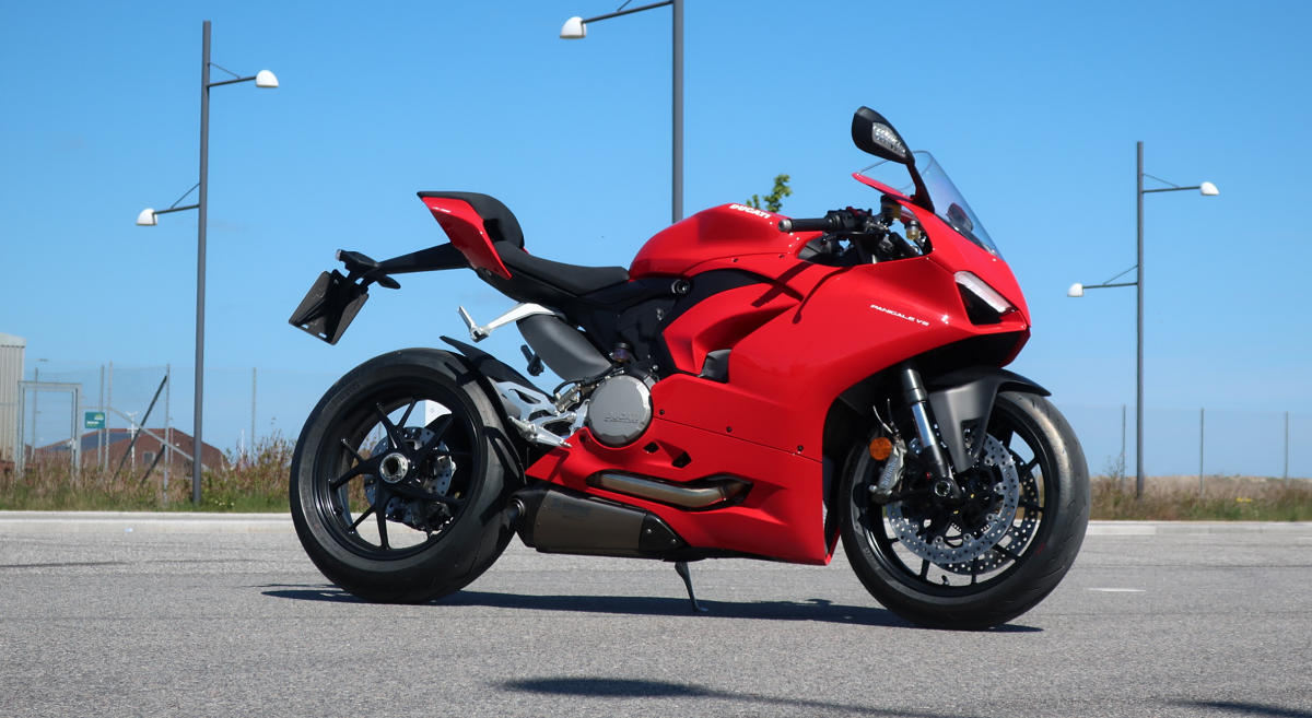 MC test: Ducati Panigale V2