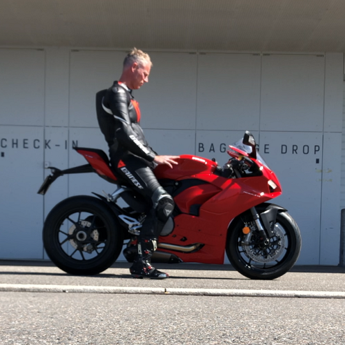 Ducati Panigale V2