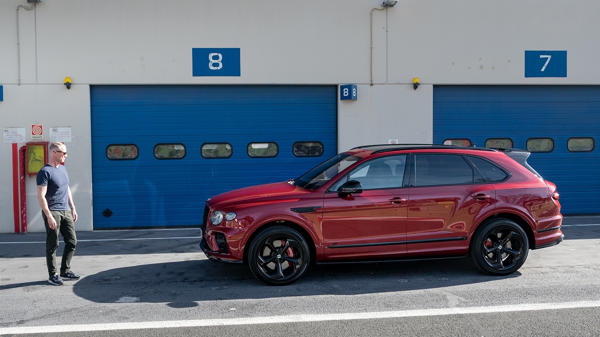 First Drive: Bentley Bentayga S