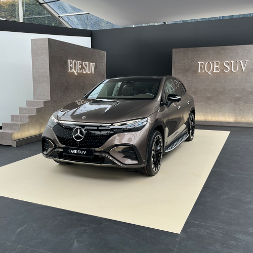 Mercedes EQE SUV