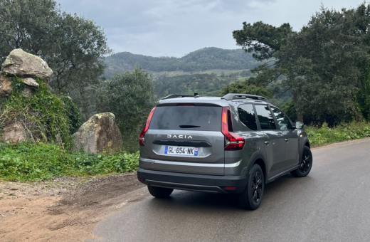 First Drive: Dacia Jogger Hybrid