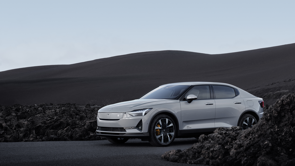 Opdateret Polestar 2 med forbedret rækkevidde og nye designelementer