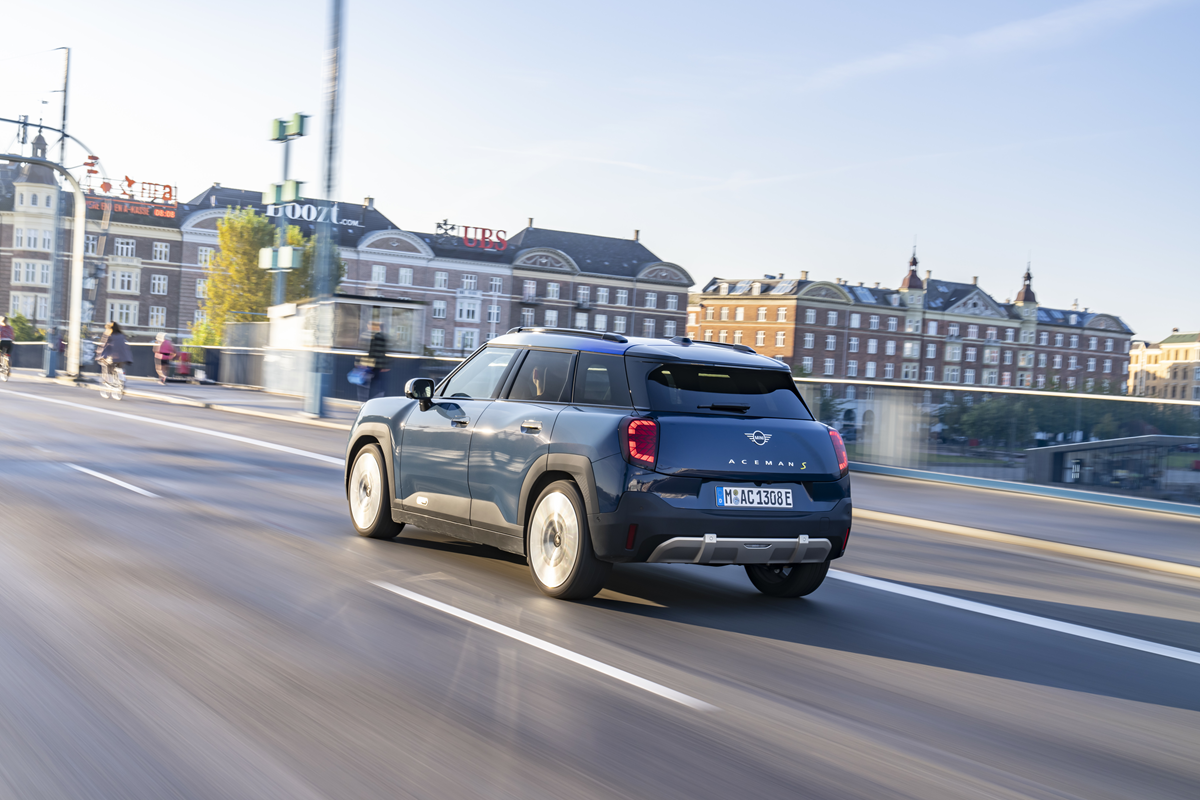 First Drive: MINI Aceman