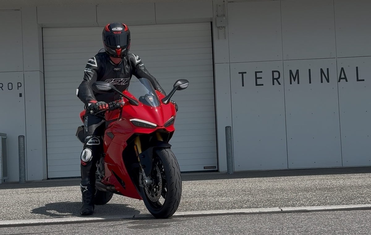 Test: En ny generation af Ducati Panigale V2 – men er den bedre?