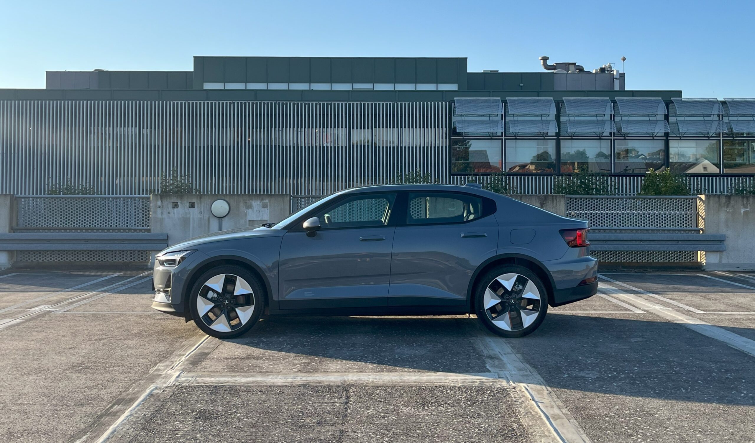 Derfor kører jeg videre på helårsdæk