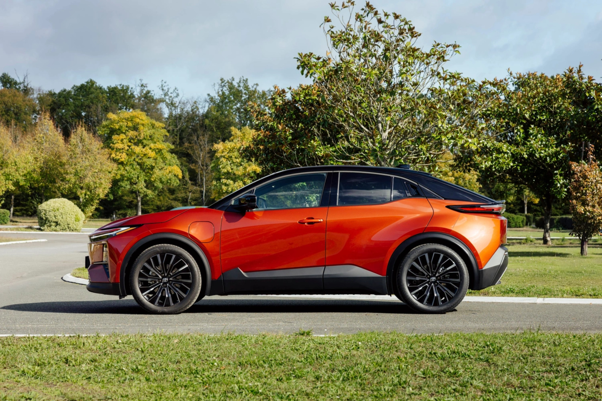 Toyota C-HR+: Se alle priser her