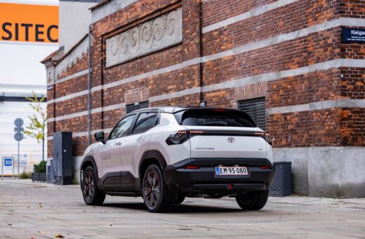 Toyota Urban Cruiser: Praktisk elbil med fornuft og tryghed