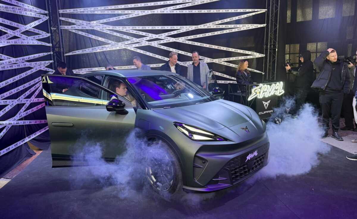 CUPRA Raval: Elektrisk køreglæde fra 189.990 kr.