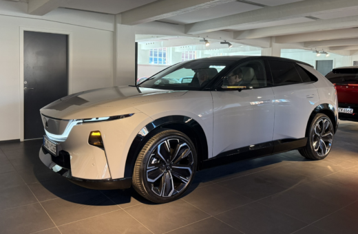 Designlækkerbisken fra Mazda: Mød den nye elektriske Mazda CX-6e