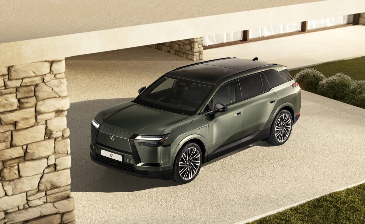 Lexus præsenterer helt nye TZ – elektrisk luksus-SUV med tre sæderækker