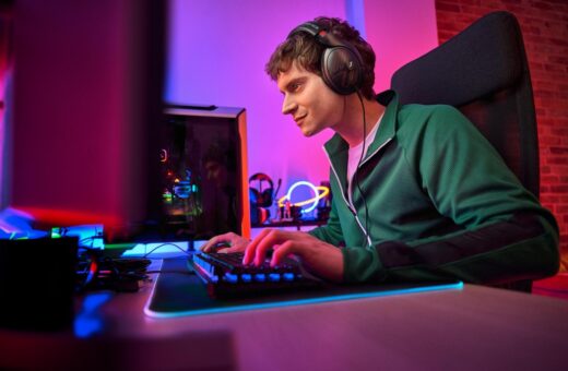 Sennheiser og Mercedes-AMG går sammen – starter med gaming-headset