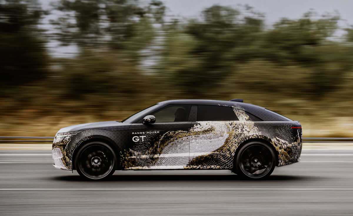 Range Rover udvider familien med tre nye elektriske modeller